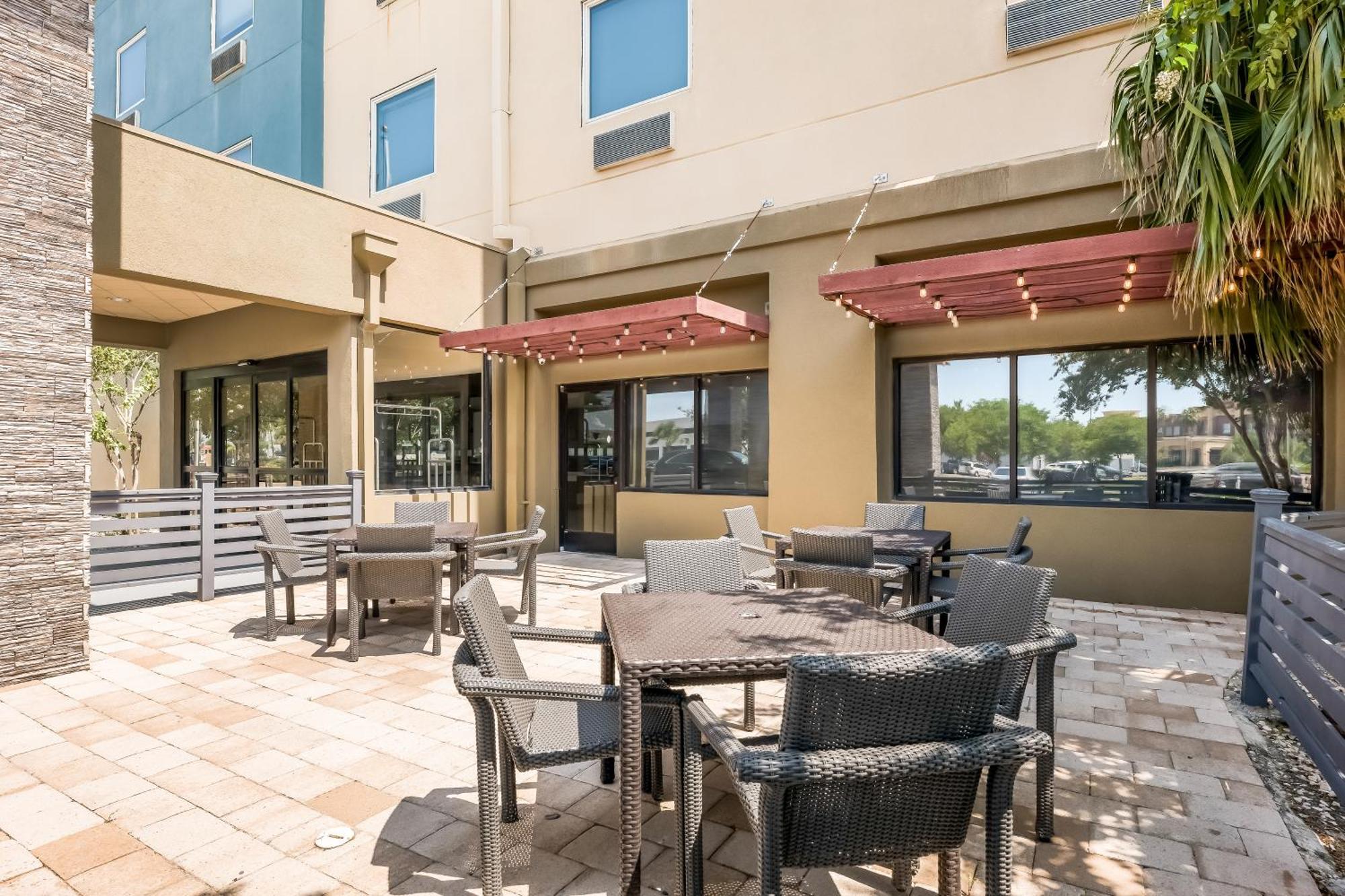 Holiday Inn - Brownsville By Ihg Esterno foto
