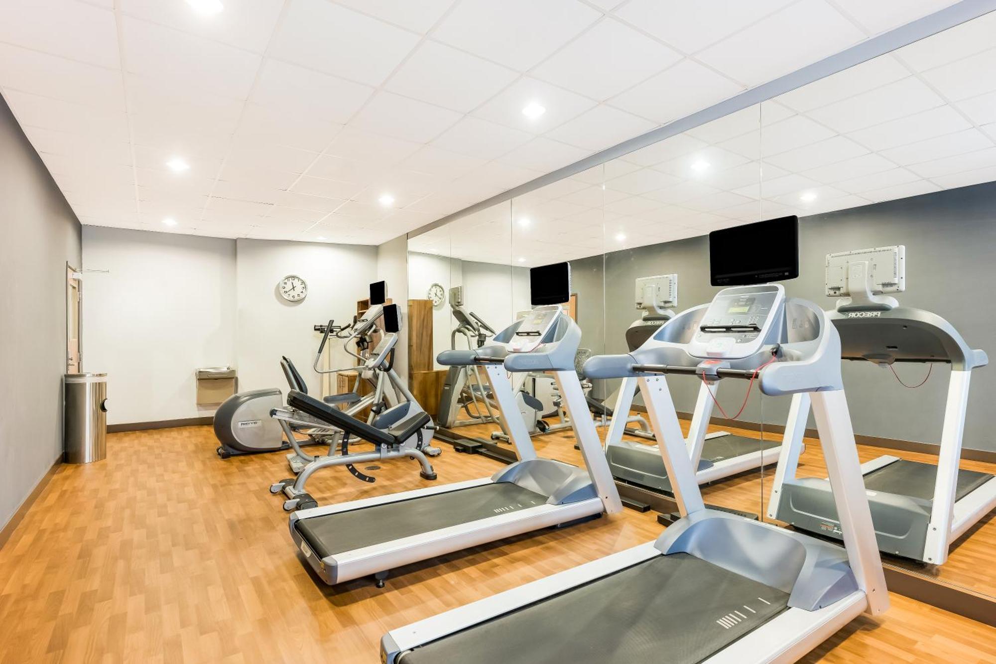 Holiday Inn - Brownsville By Ihg Esterno foto