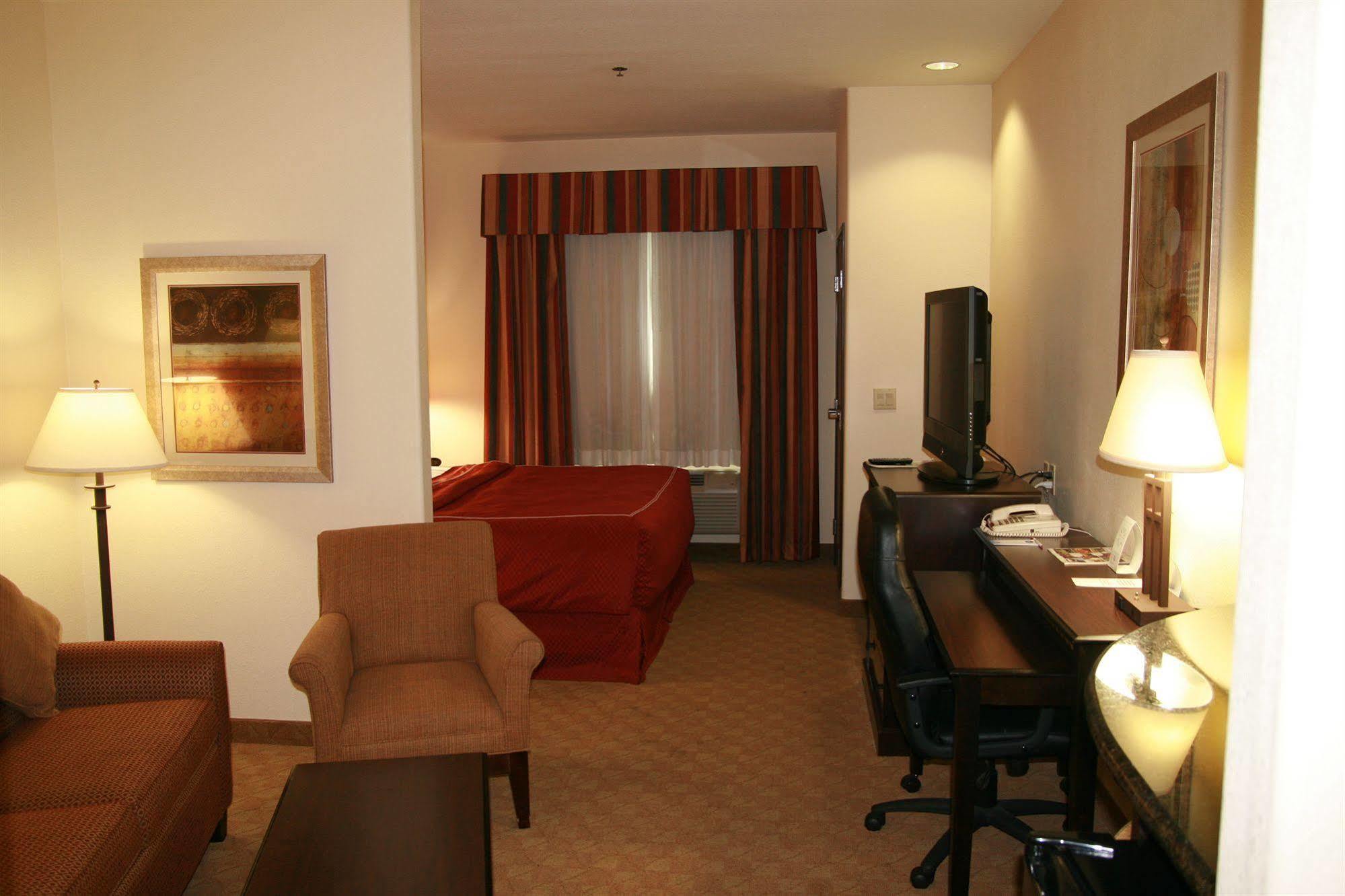 Holiday Inn - Brownsville By Ihg Esterno foto